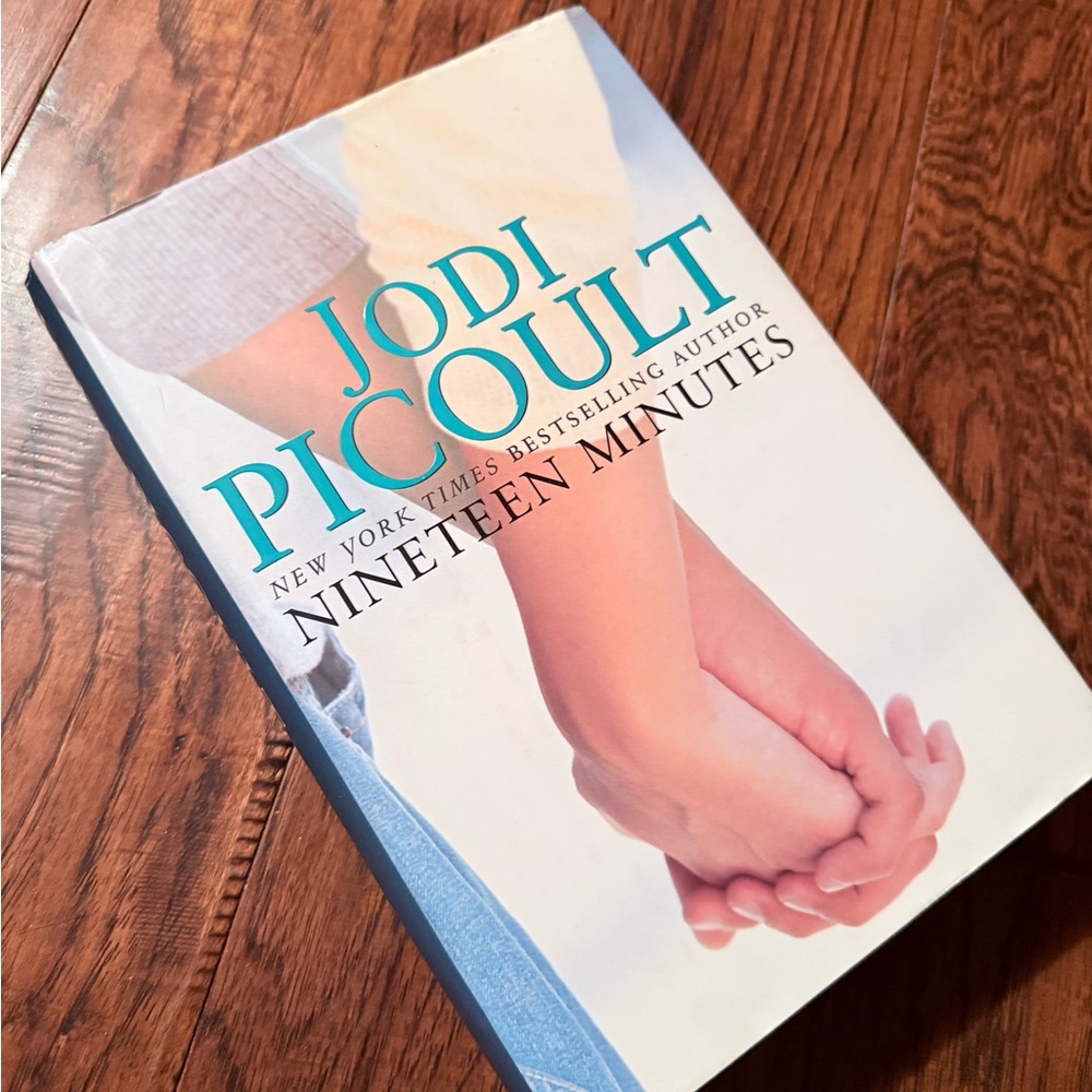 Jodi Picoult "Nineteen Minutes" hard cover - White & Teal Cover